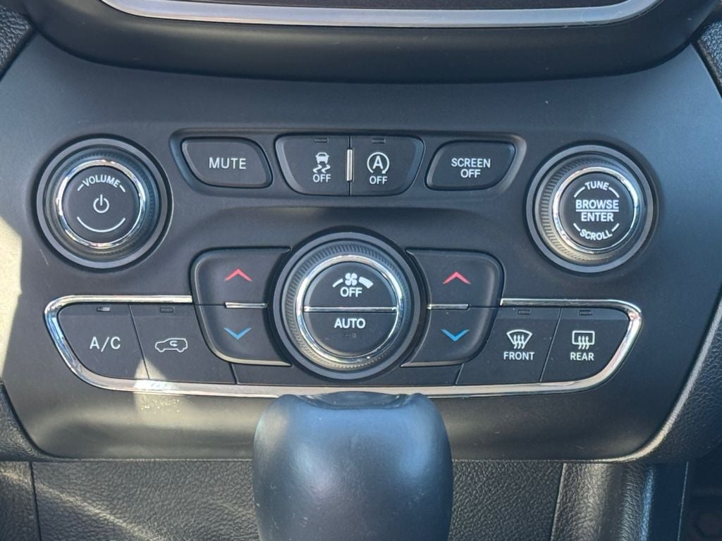 2020 Jeep Cherokee Trailhawk