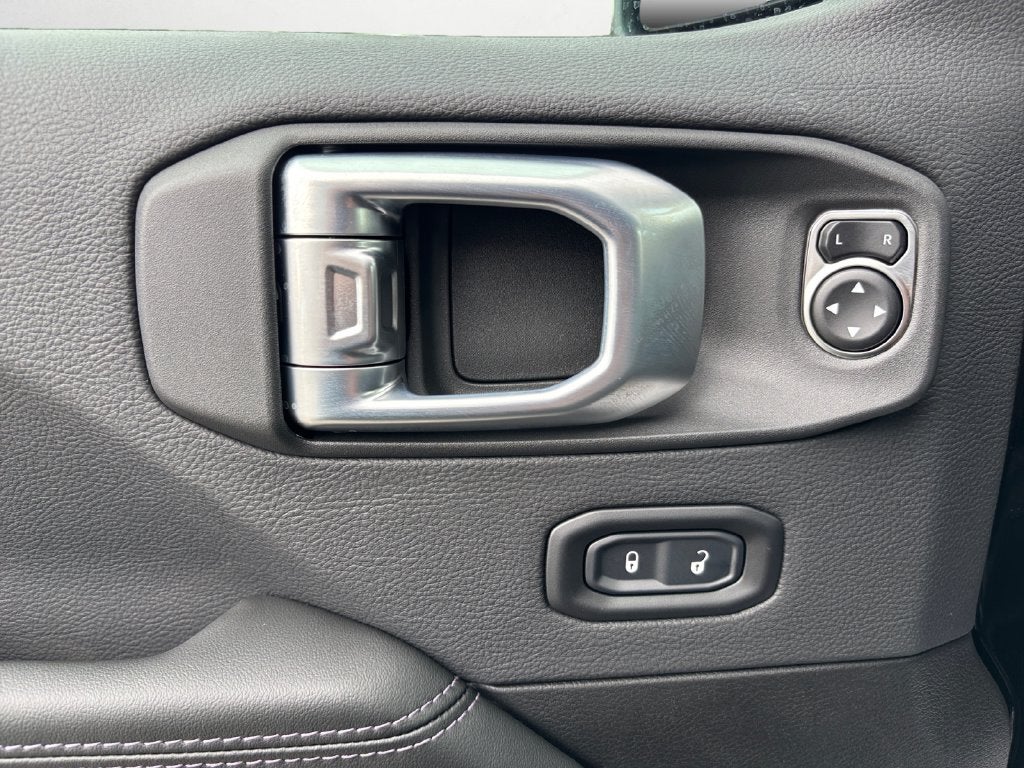 2027 Jeep Wrangler Base
