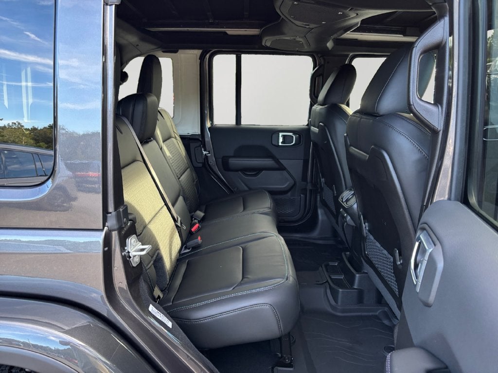 2027 Jeep Wrangler Base