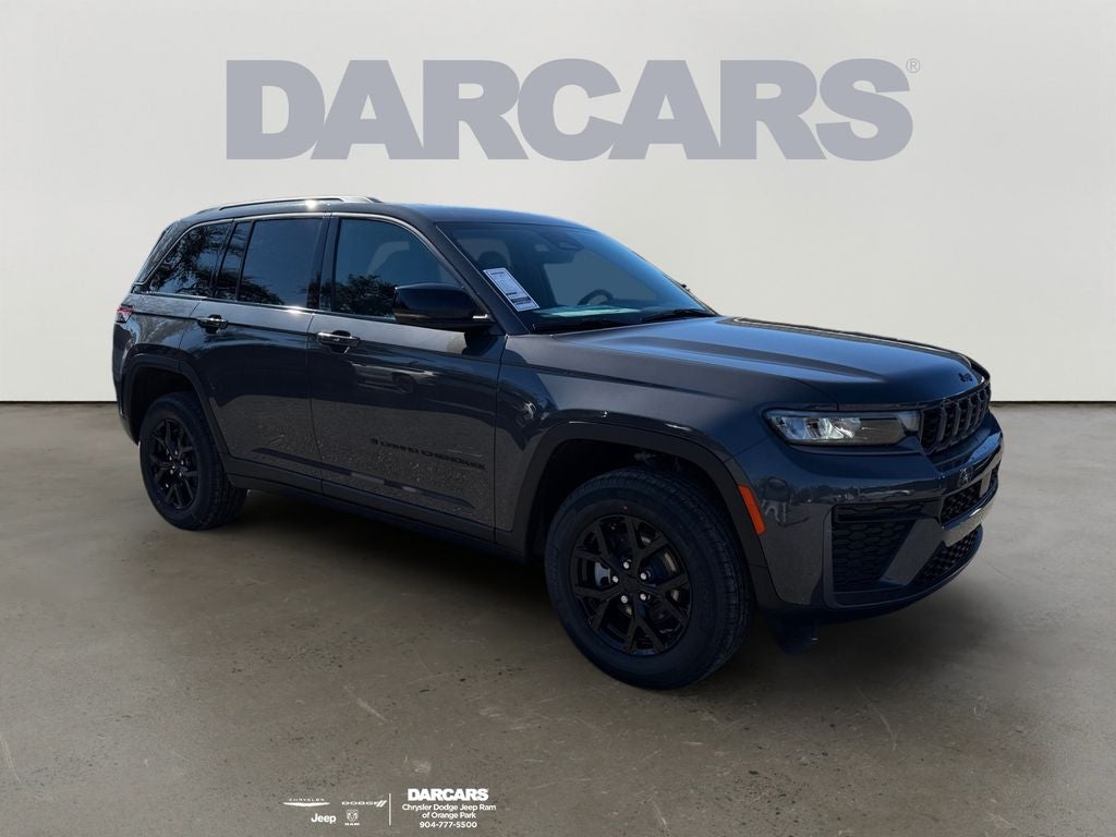 2026 Jeep Grand Cherokee Laredo