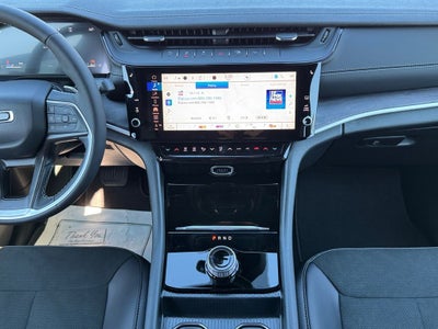 2026 Jeep Grand Cherokee Laredo