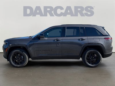 2026 Jeep Grand Cherokee Laredo