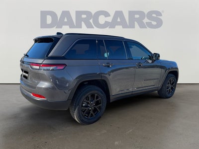 2026 Jeep Grand Cherokee Laredo