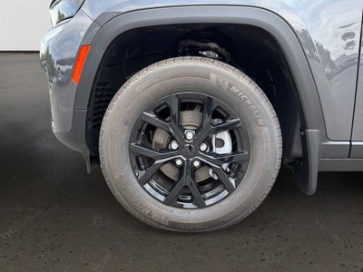 2026 Jeep Grand Cherokee Altitude
