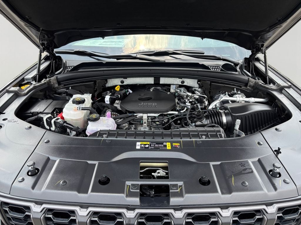 2026 Jeep Grand Cherokee Altitude