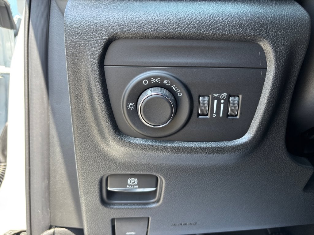 2026 Jeep Grand Cherokee L Altitude