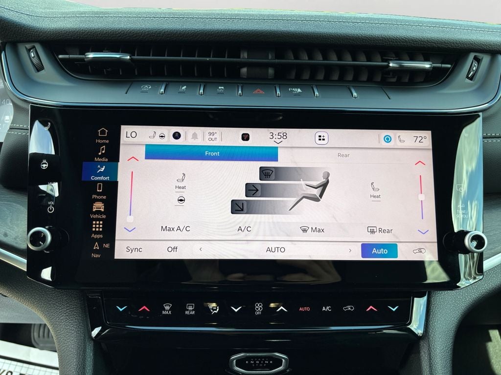 2027 Jeep Grand Cherokee L Laredo Altitude