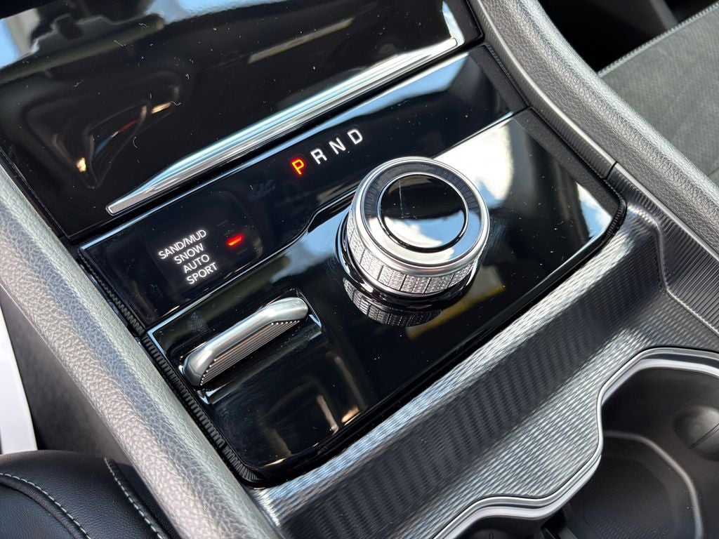 2027 Jeep Grand Cherokee L Laredo Altitude