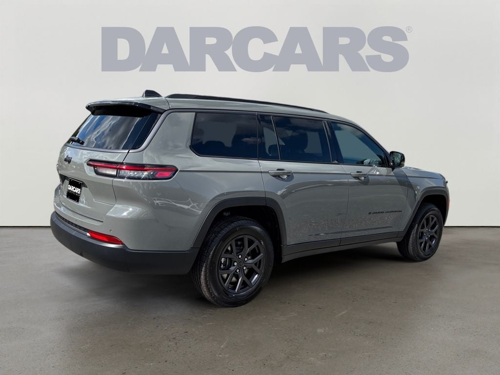 2027 Jeep Grand Cherokee L Laredo Altitude
