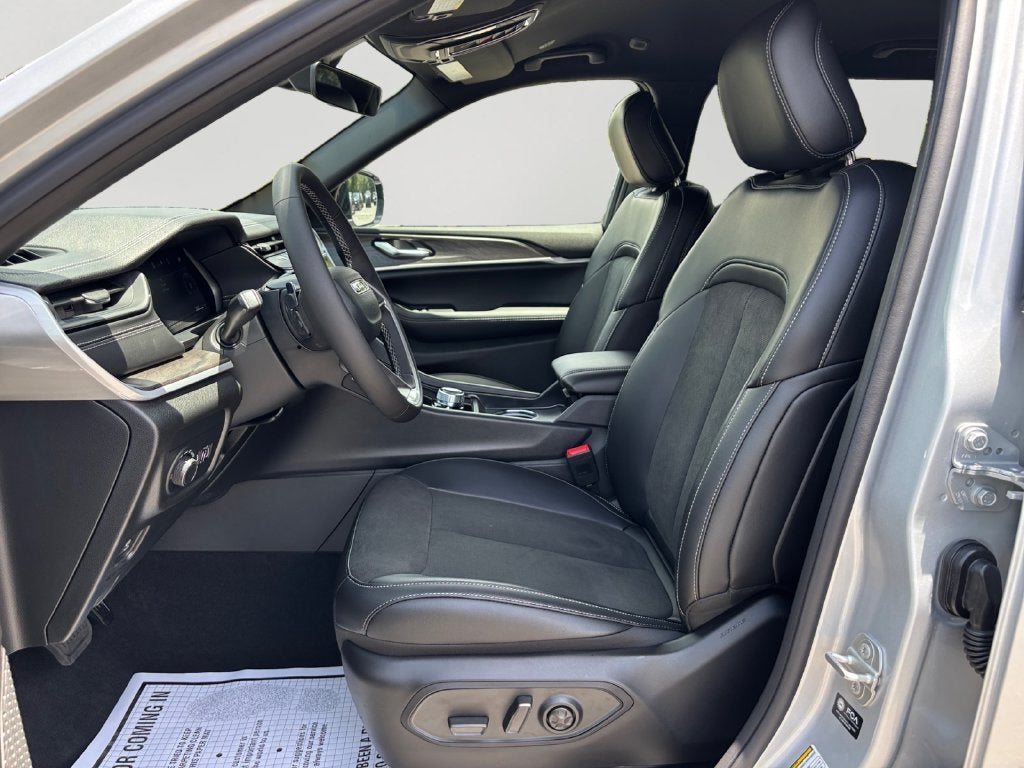 2026 Jeep Grand Cherokee L Altitude