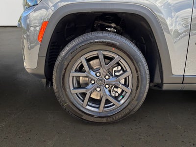 2027 Jeep Grand Cherokee L Laredo Altitude