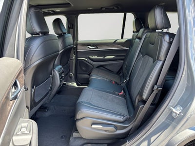 2027 Jeep Grand Cherokee L Laredo Altitude