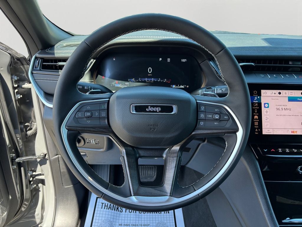 2027 Jeep Grand Cherokee L Laredo Altitude