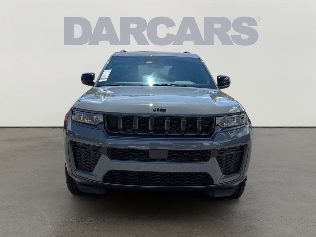 2027 Jeep Grand Cherokee L Laredo Altitude