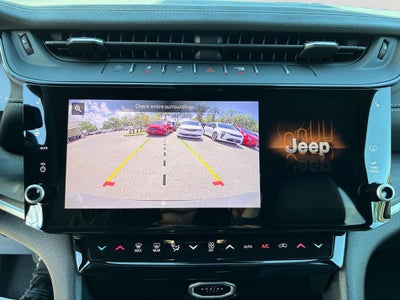 2027 Jeep Grand Cherokee L Laredo Altitude