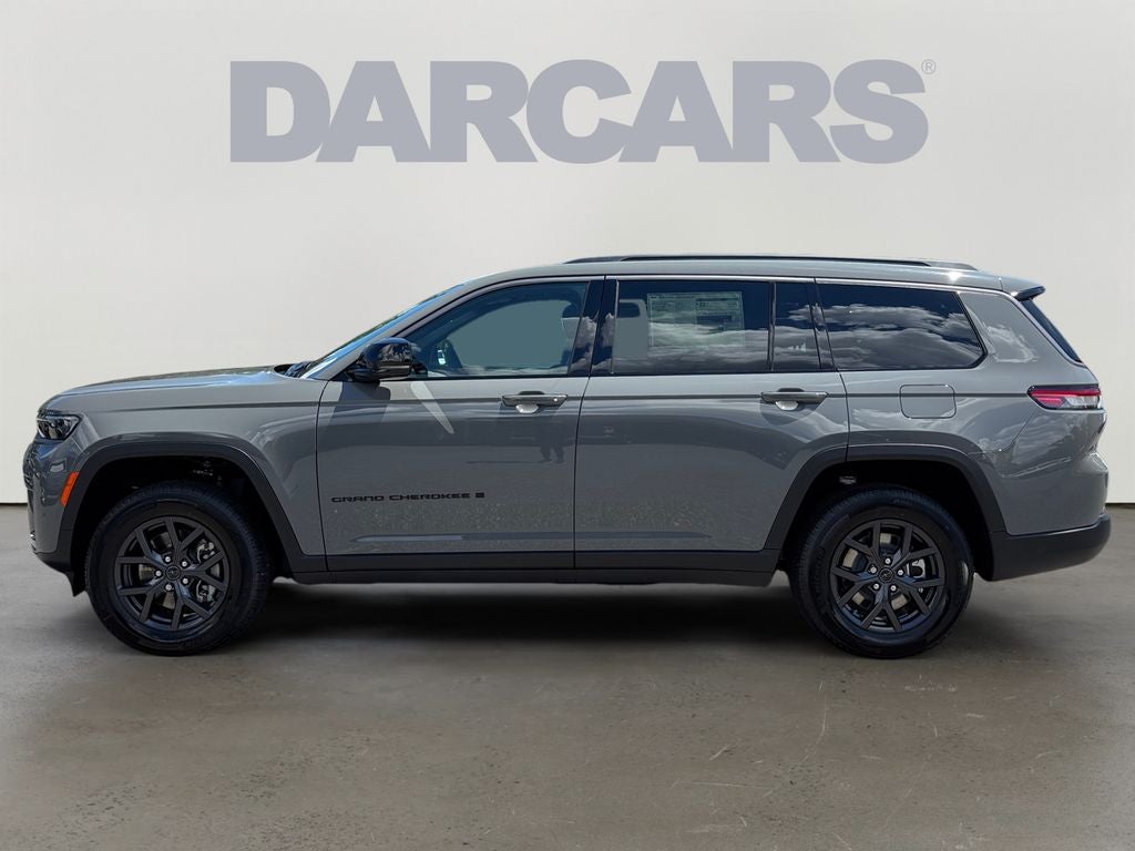 2027 Jeep Grand Cherokee L Laredo Altitude