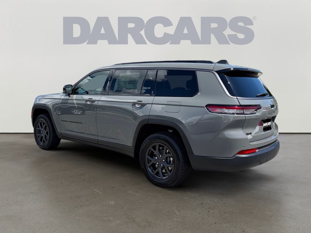 2027 Jeep Grand Cherokee L Laredo Altitude