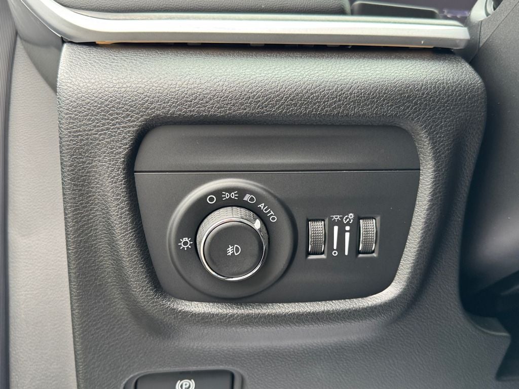 2026 Jeep Grand Cherokee L Limited ON THE LOT!!