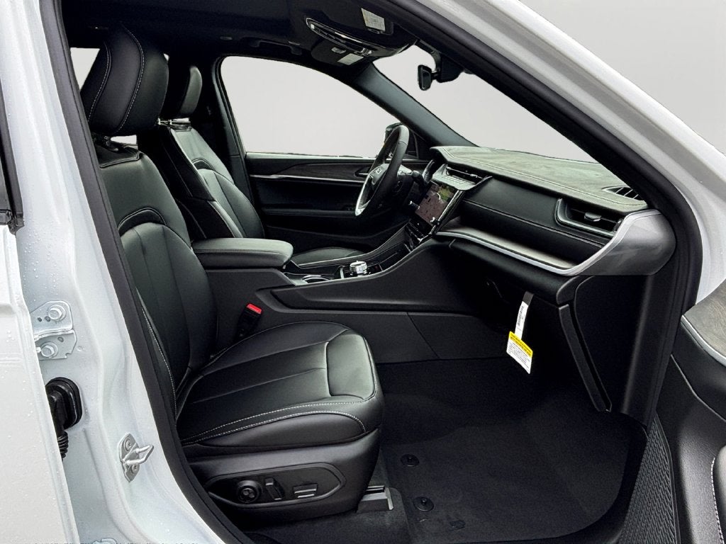 2027 Jeep Grand Cherokee L Limited