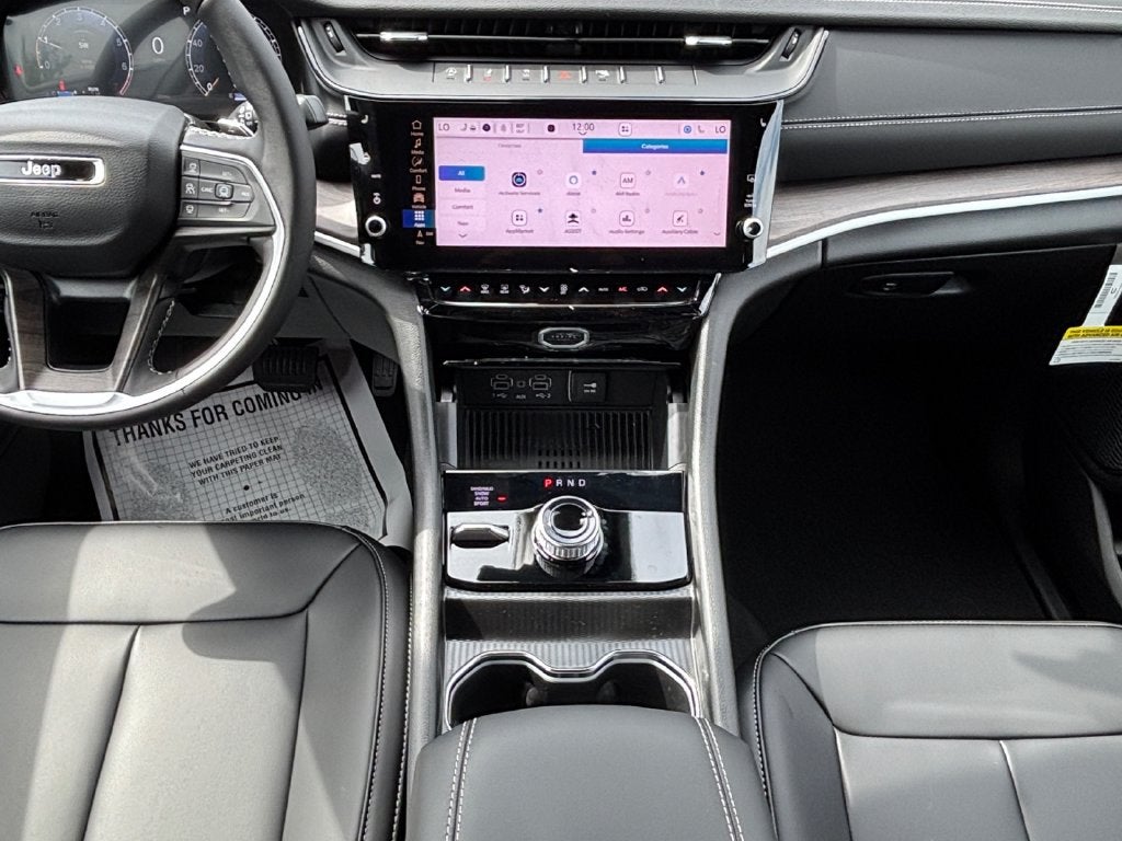 2027 Jeep Grand Cherokee L Limited