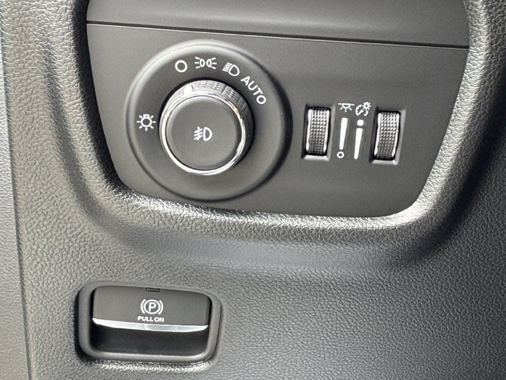 2027 Jeep Grand Cherokee L Limited