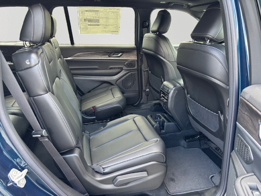 2027 Jeep Grand Cherokee L Limited