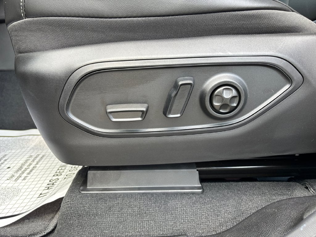 2027 Jeep Grand Cherokee L Limited