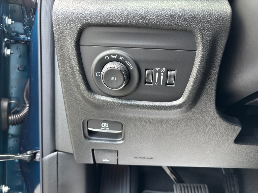 2027 Jeep Grand Cherokee L Limited
