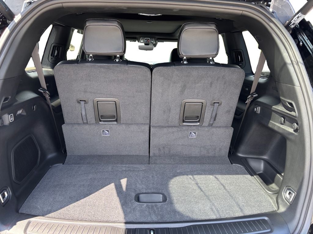 2027 Jeep Grand Cherokee L Limited Reserve