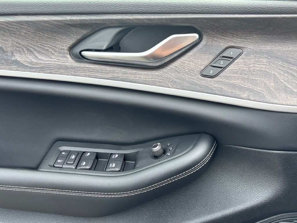 2027 Jeep Grand Cherokee L Limited