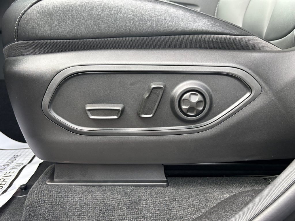 2027 Jeep Grand Cherokee L Limited