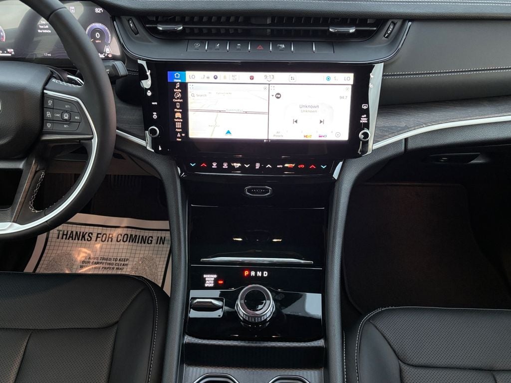 2027 Jeep Grand Cherokee L Limited Reserve