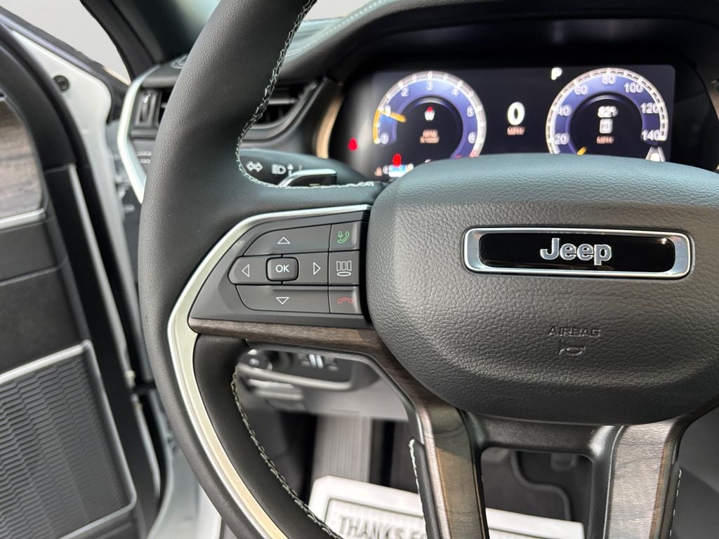 2027 Jeep Grand Cherokee L Limited Reserve