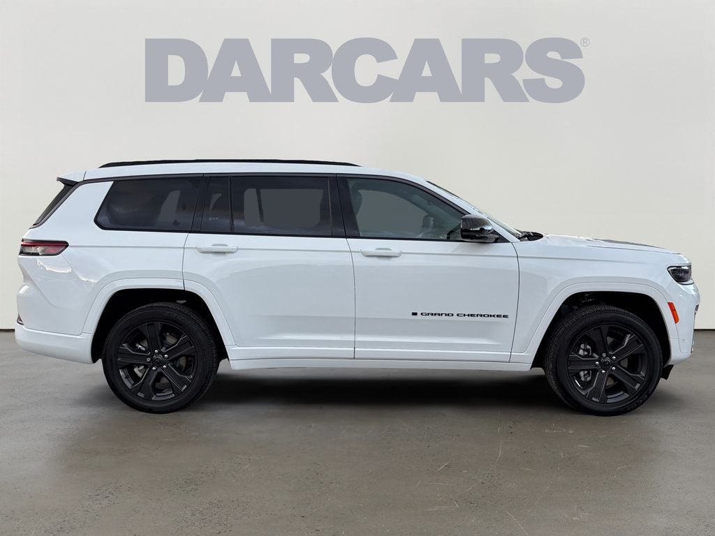 2027 Jeep Grand Cherokee L Limited Reserve