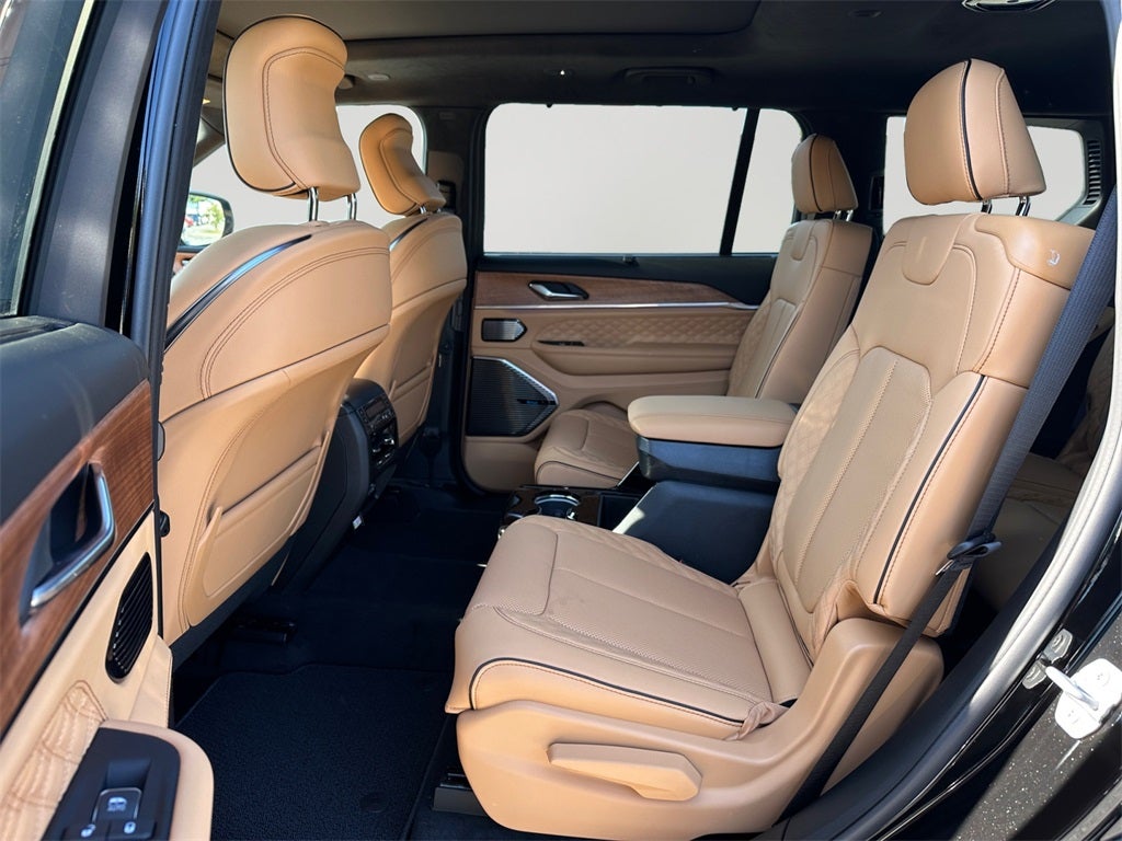 2025 Jeep Grand Cherokee L Summit