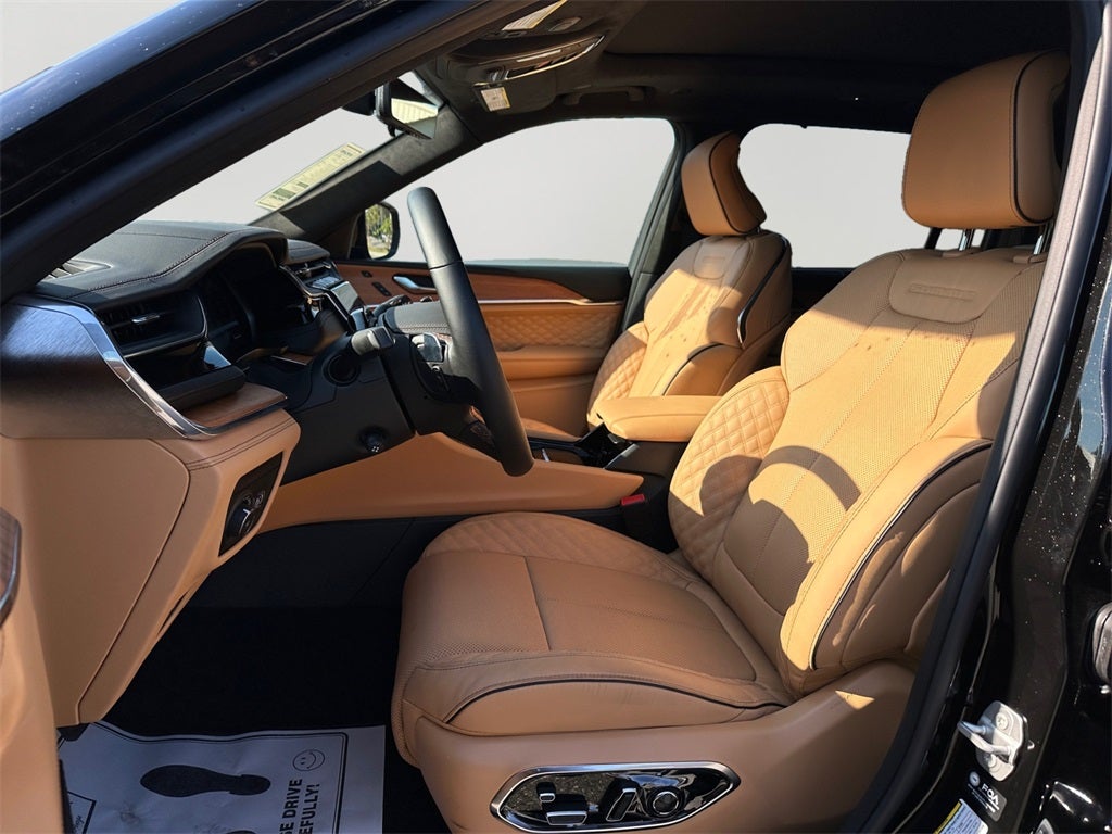 2025 Jeep Grand Cherokee L Summit