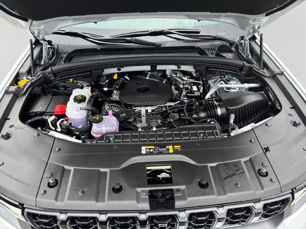 2027 Jeep Grand Cherokee L Summit