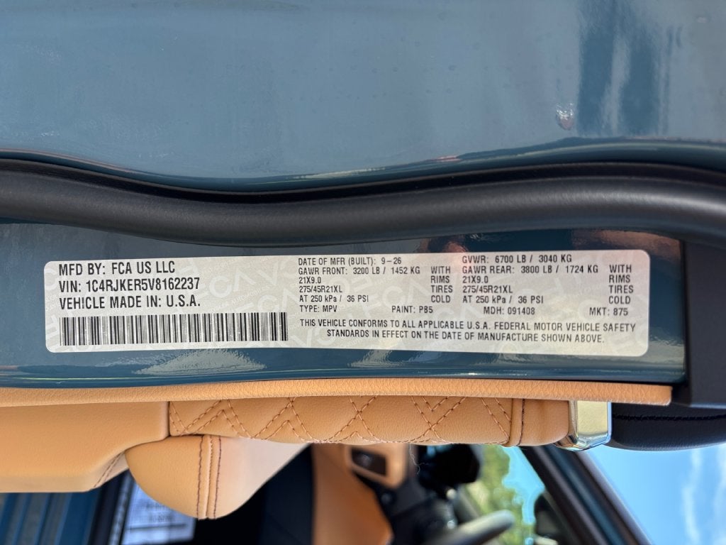 2027 Jeep Grand Cherokee L Summit