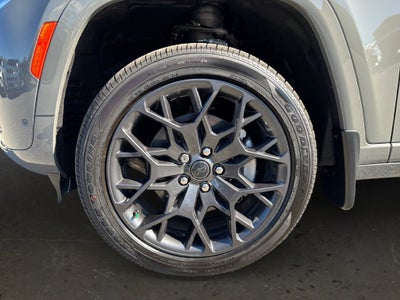 2027 Jeep Grand Cherokee L Summit