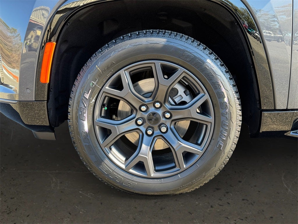 2026 Jeep Grand Wagoneer L Altitude