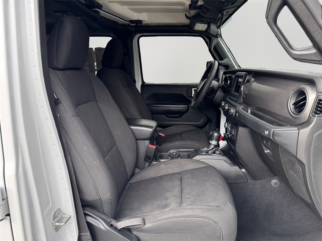 2023 Jeep Gladiator Sport