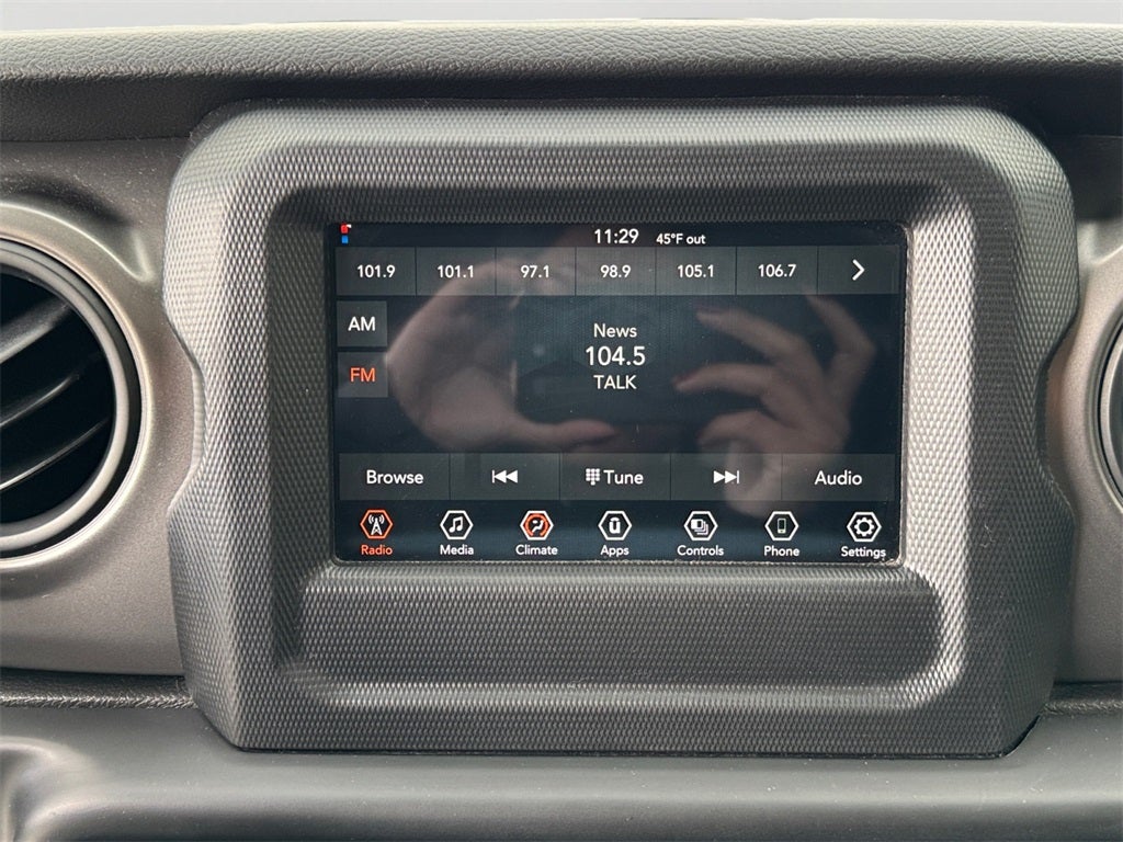 2023 Jeep Gladiator Sport