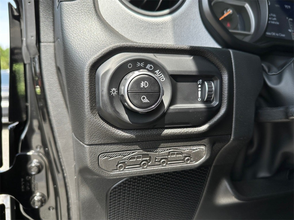 2025 Jeep Gladiator Sport S LIFTED