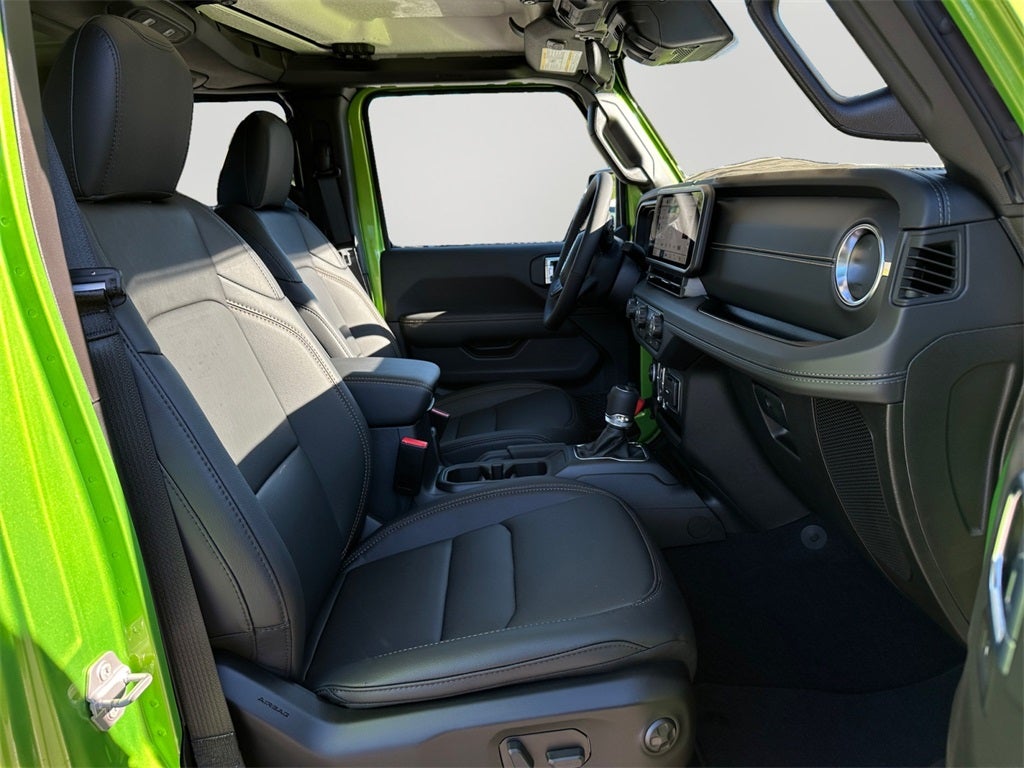 2025 Jeep Gladiator High Tide