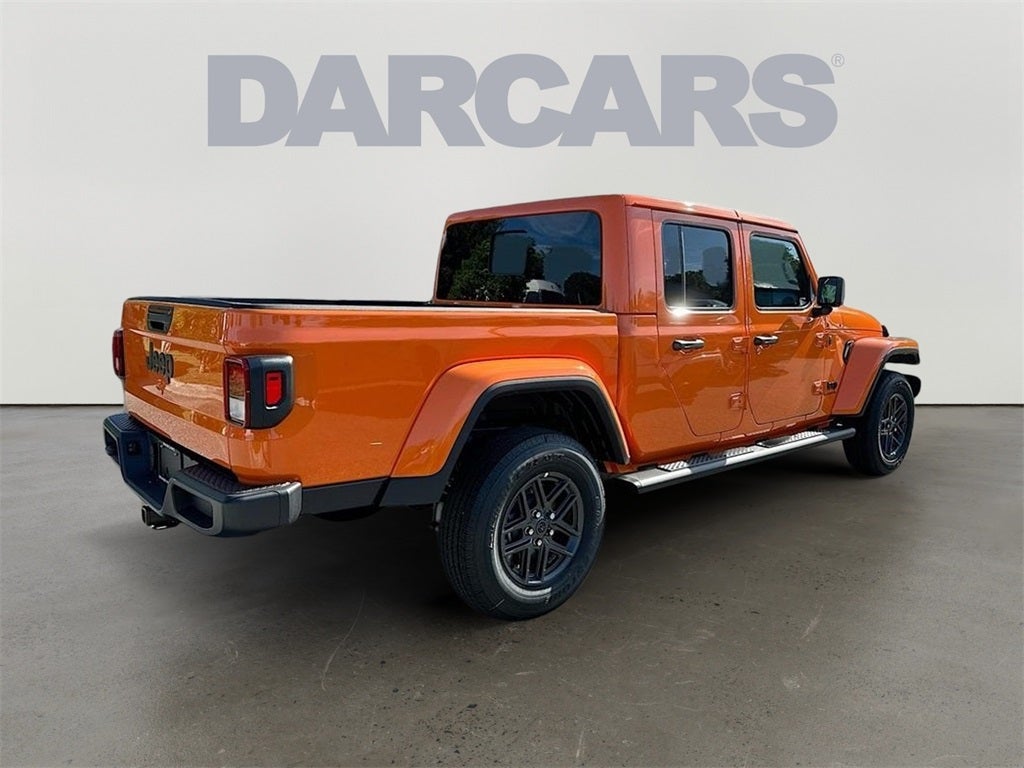 2025 Jeep Gladiator Sport S