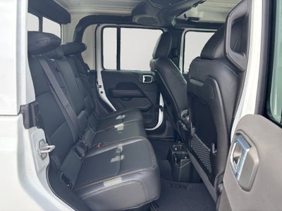 2027 Jeep Gladiator Base