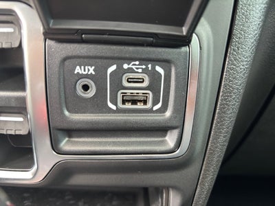 2027 Jeep Gladiator Base