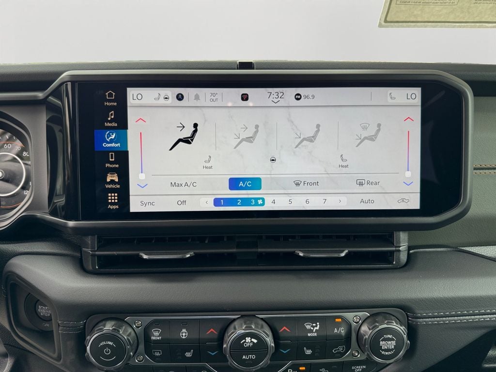 2026 Jeep Gladiator Mojave