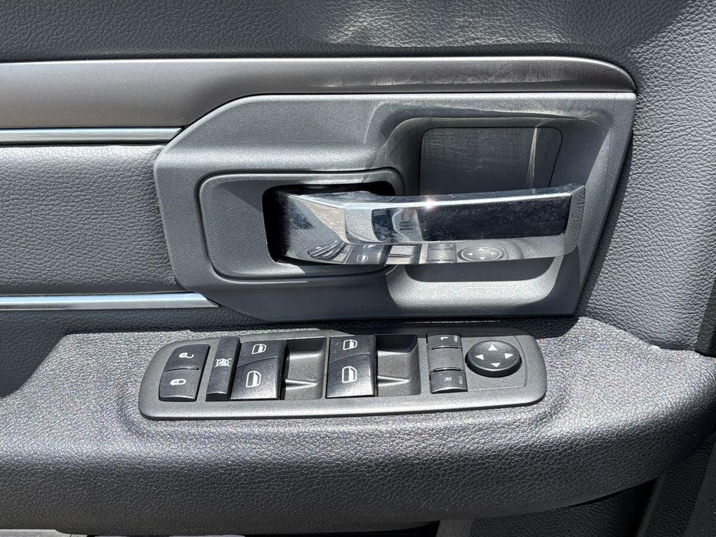2021 RAM 1500 Classic SLT