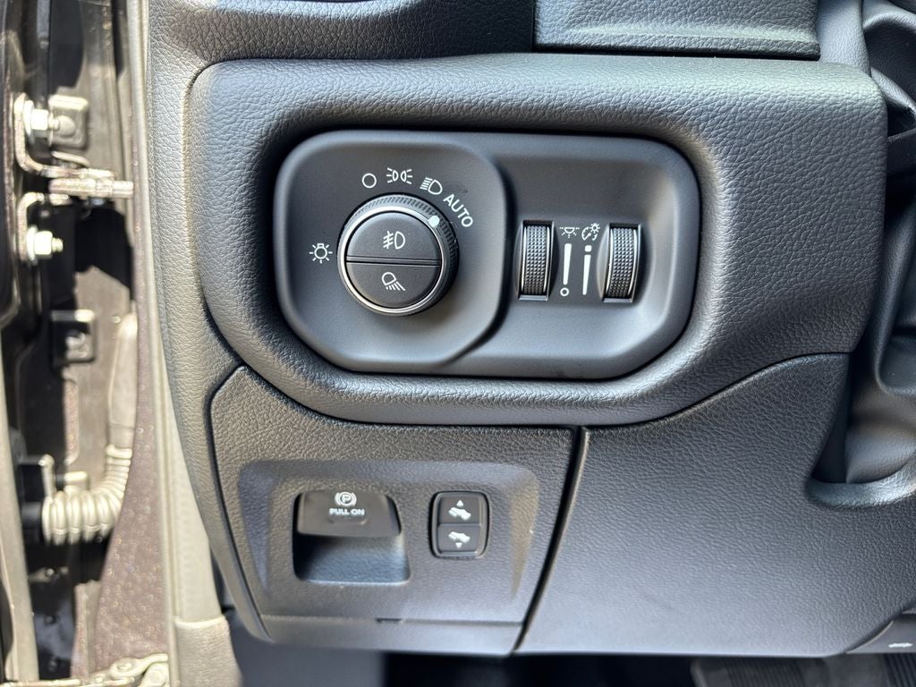 2026 RAM 1500 Big Horn/Lone Star 650 DIRECT CONNECT